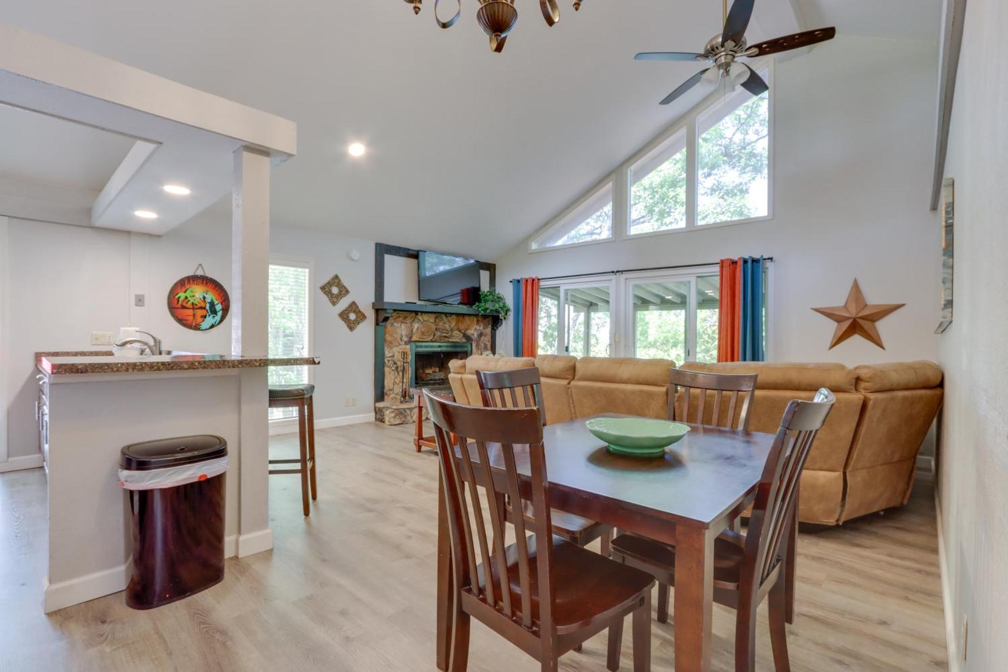 Hot Tub And Fire Pit Margaritaville Home! Osage Beach Exterior foto