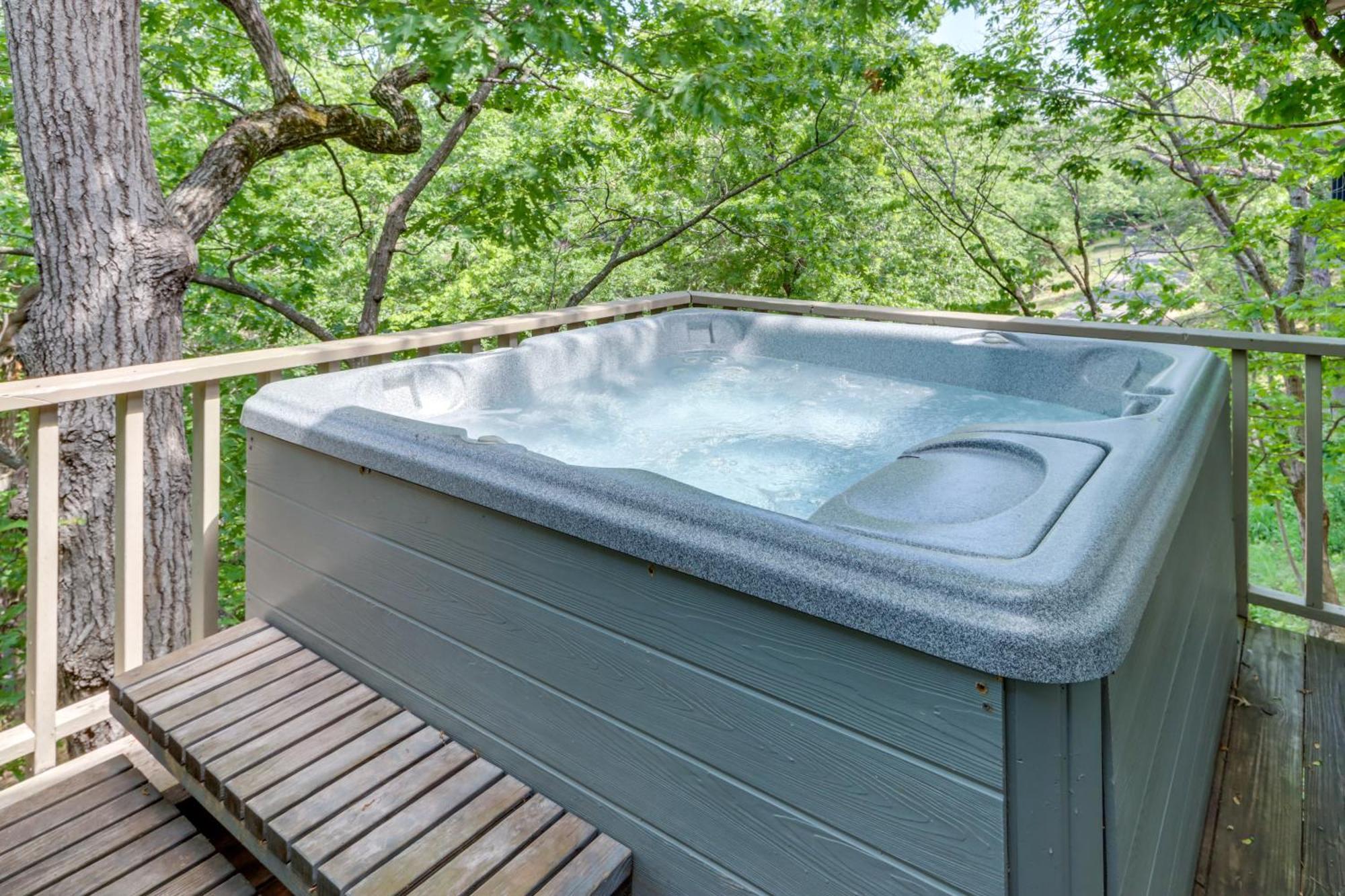 Hot Tub And Fire Pit Margaritaville Home! Osage Beach Exterior foto